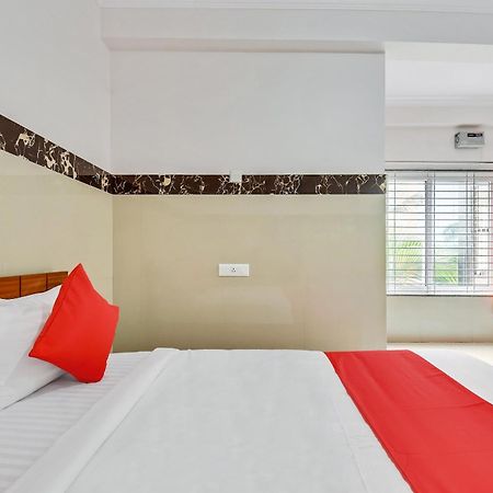 Hotel O Sri Sai Guru Comforts Yelahanka Экстерьер фото
