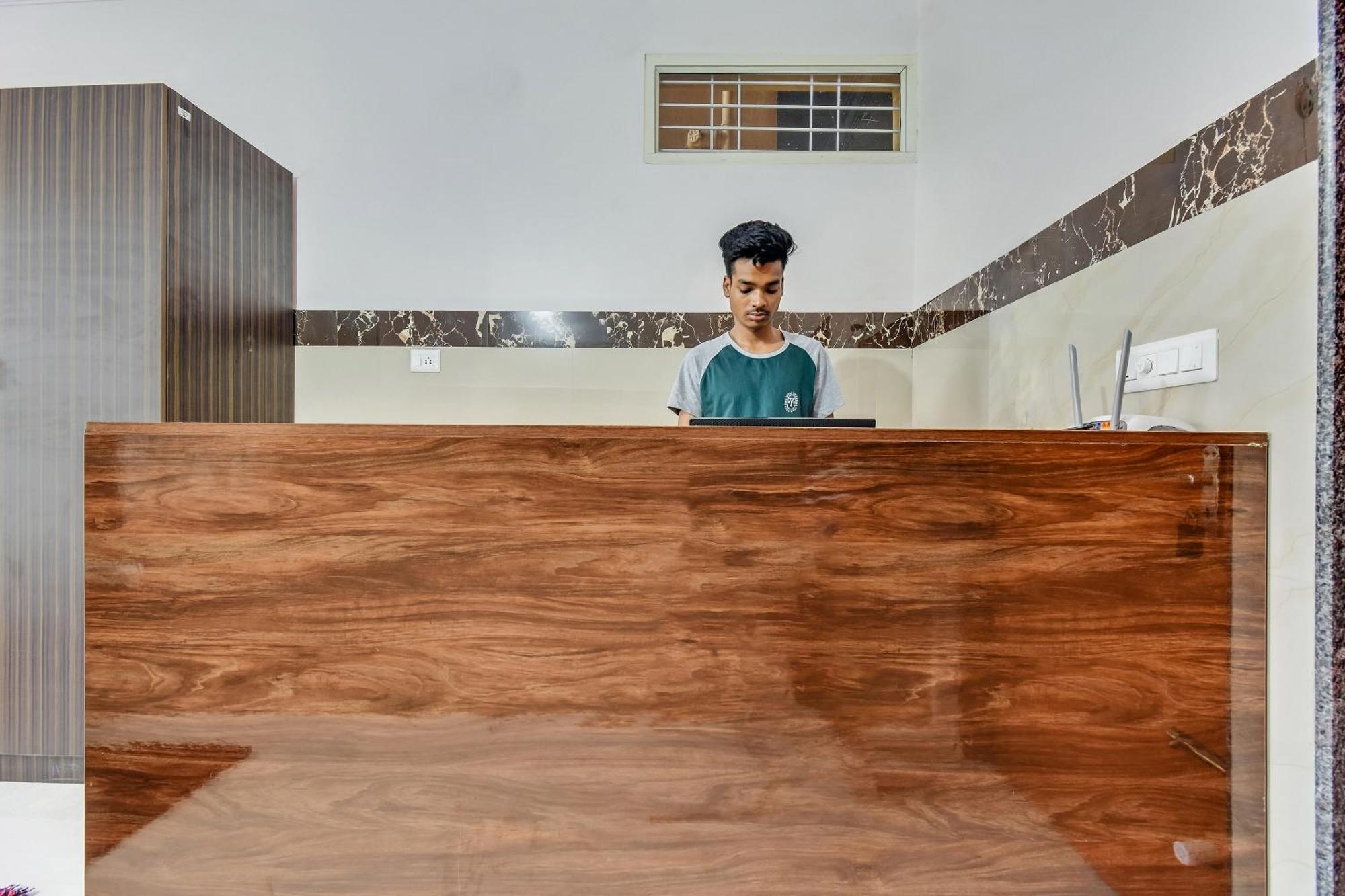 Hotel O Sri Sai Guru Comforts Yelahanka Экстерьер фото