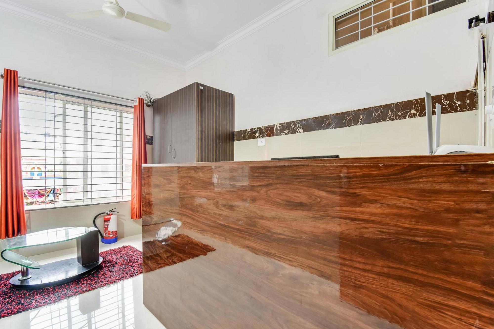 Hotel O Sri Sai Guru Comforts Yelahanka Экстерьер фото