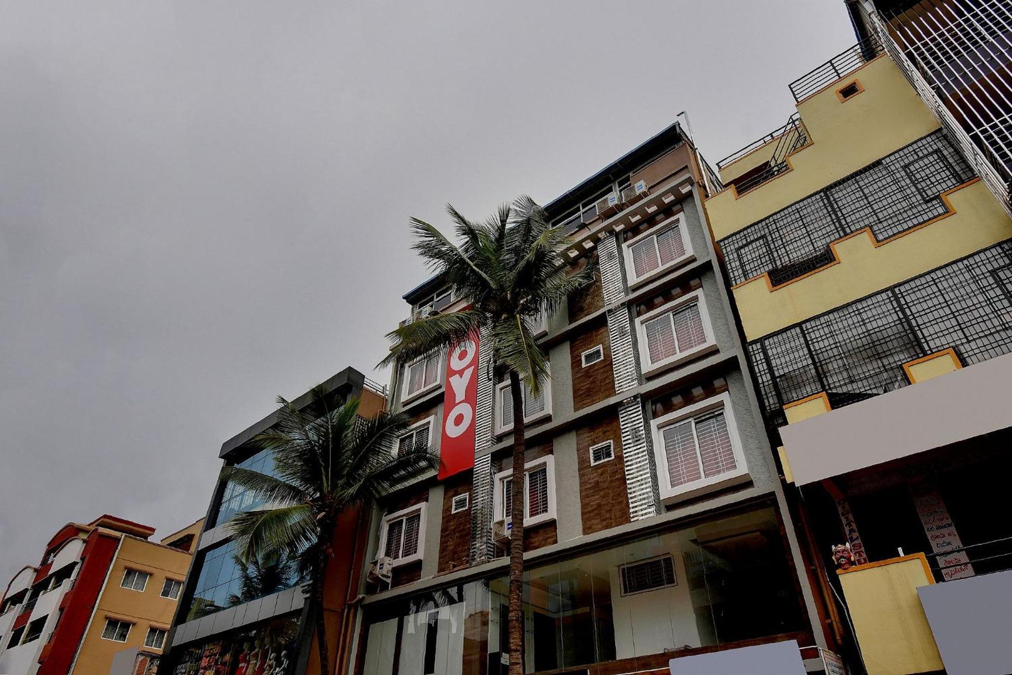 Hotel O Sri Sai Guru Comforts Yelahanka Экстерьер фото