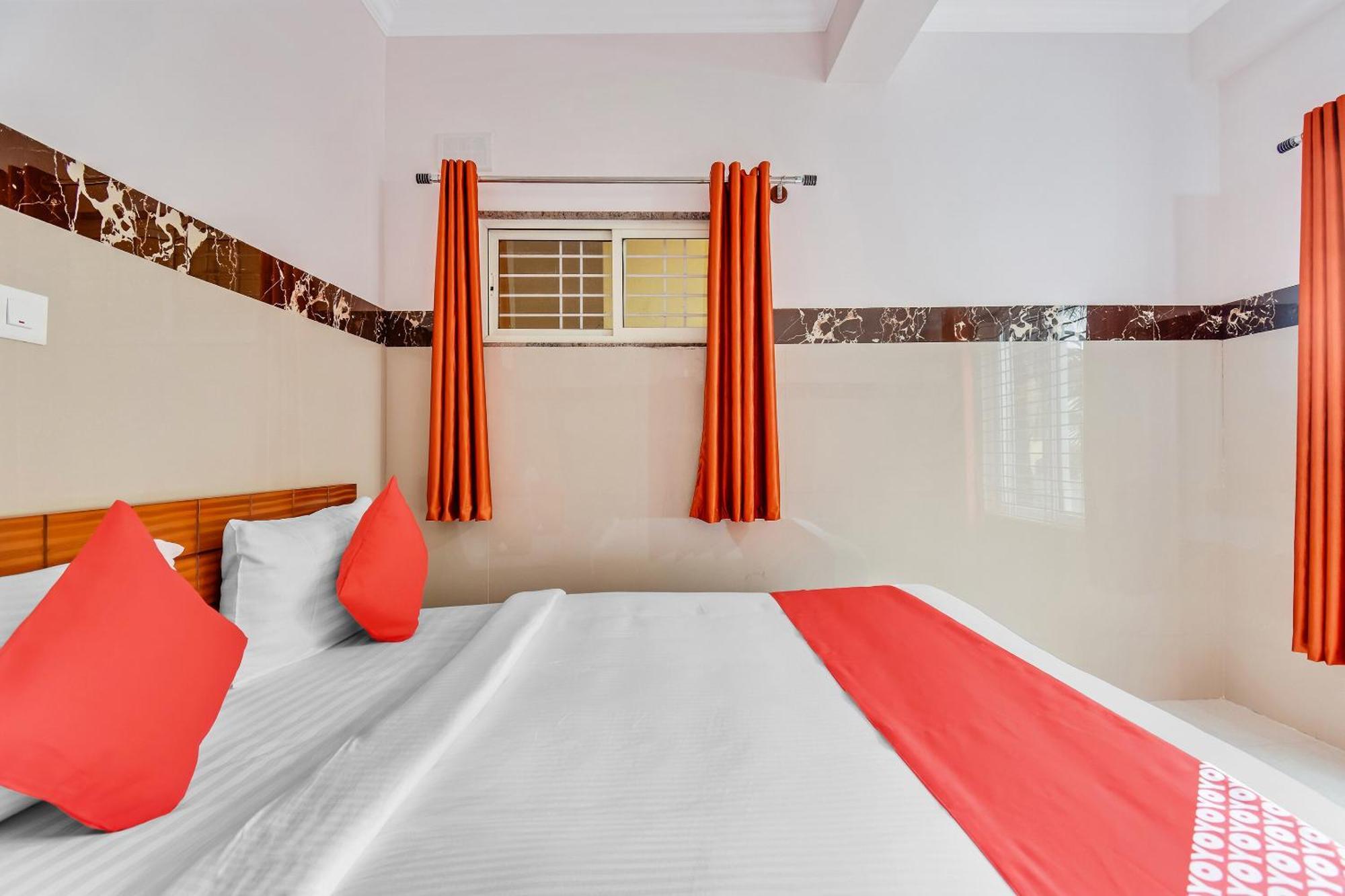 Hotel O Sri Sai Guru Comforts Yelahanka Экстерьер фото
