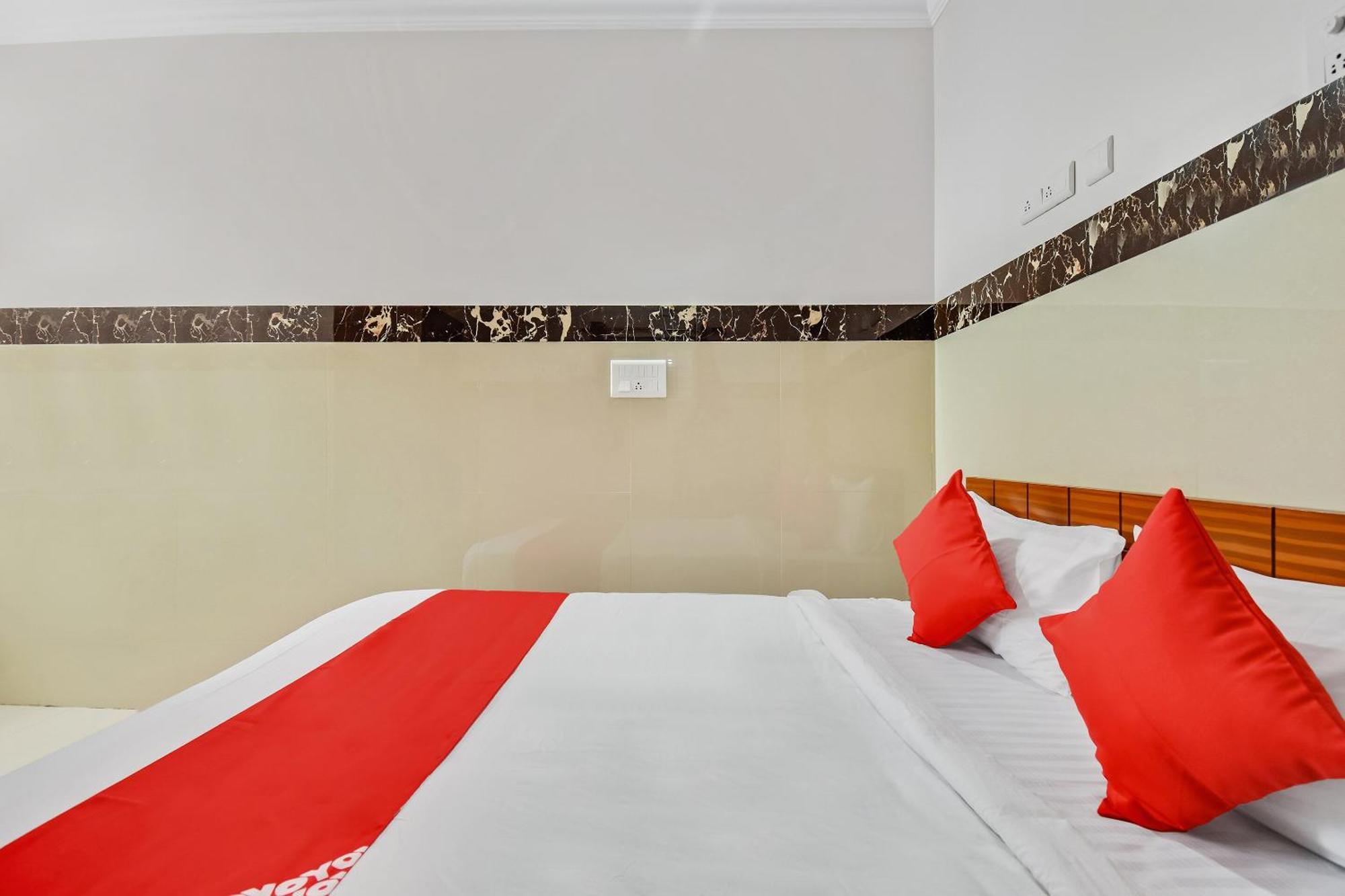 Hotel O Sri Sai Guru Comforts Yelahanka Экстерьер фото